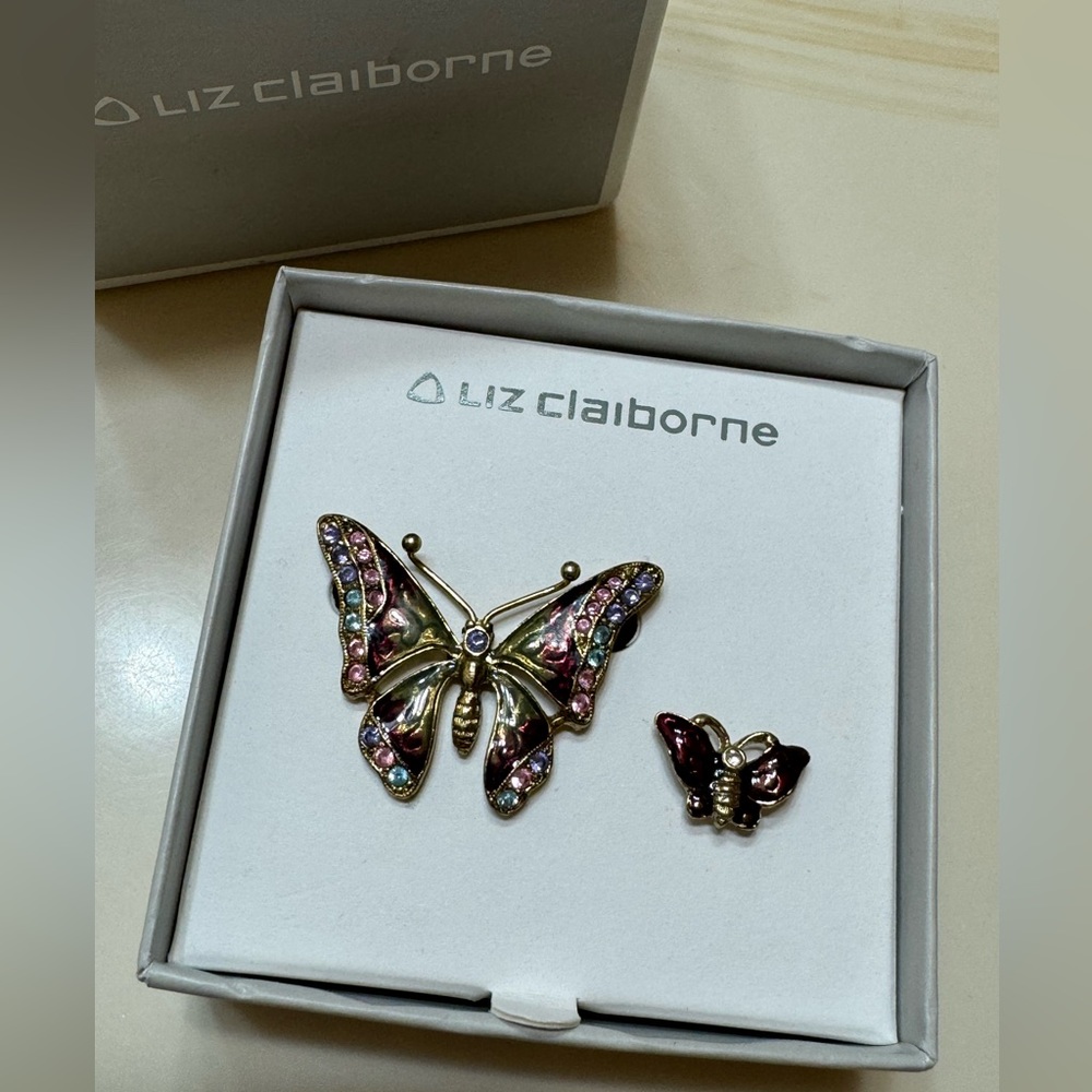 NIB Liz Claiborne Butterfly Pin Set